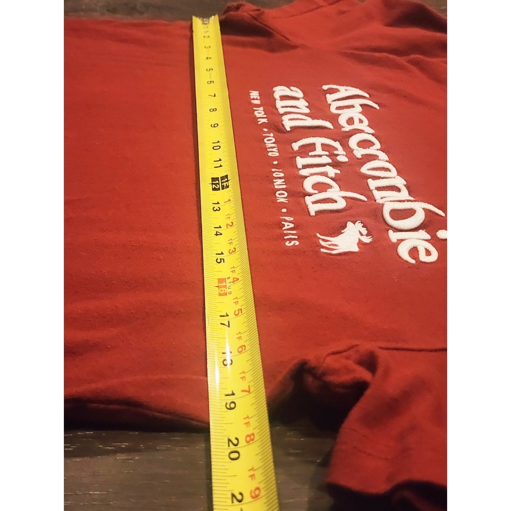Abercrombie & Fitch Men's Embroidered T-Shirt Size Large Burgandy/Red Crew Neck - Picture 4 of 5